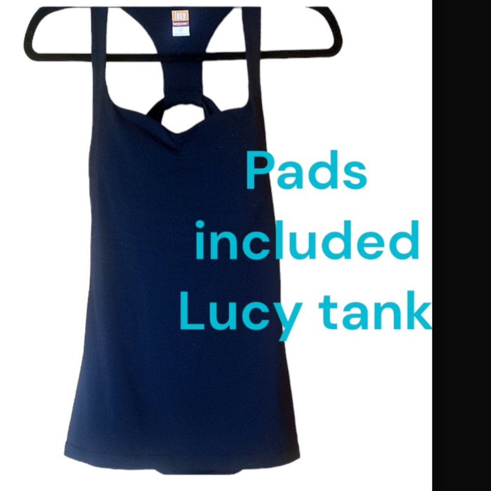 Lucy black sport tank padded - like new!